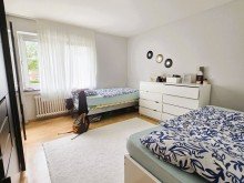 Das Kinderzimmer Sch�ne Kapitalanlage im Herzen von Friedrichsfeld mit gro�em Balkon und Aufzug