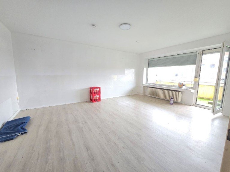 Das Wohnzimmer Voerde Wohnung Zentral gelegene 3,5-Zimmer-Wohnung mit tollem Grundriss und Balkon sowie Garage in Voerde