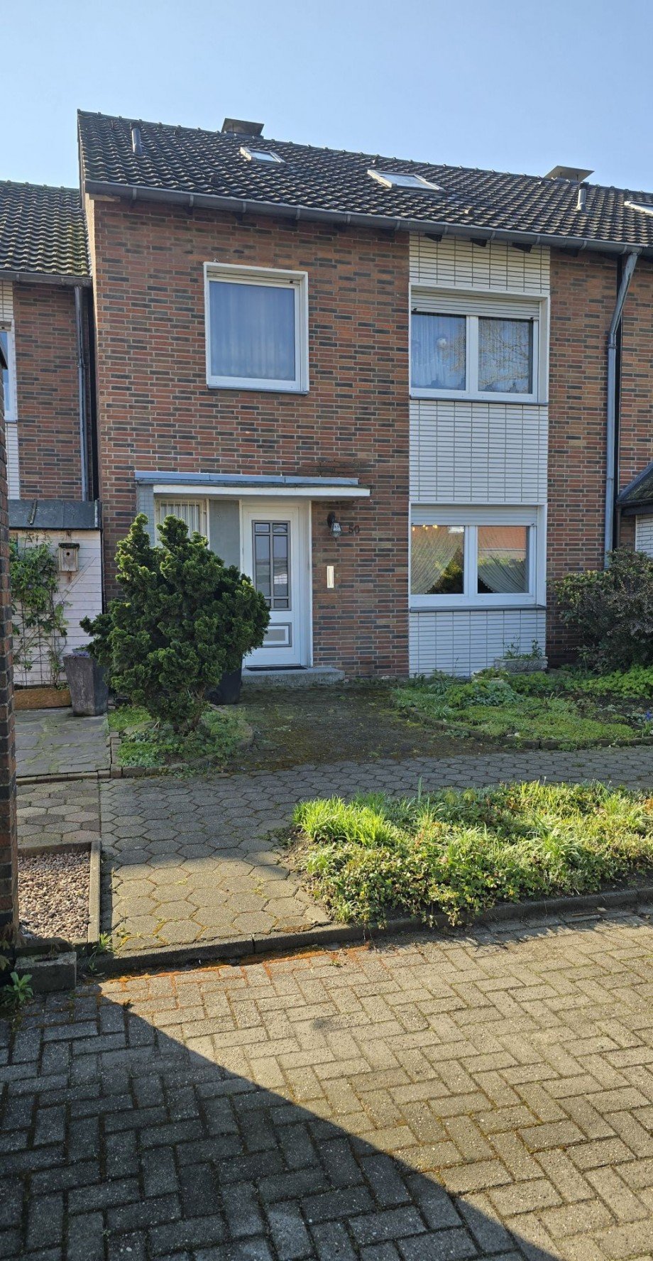 Vorderansicht des Hauses Reihenmittelhaus Voerde