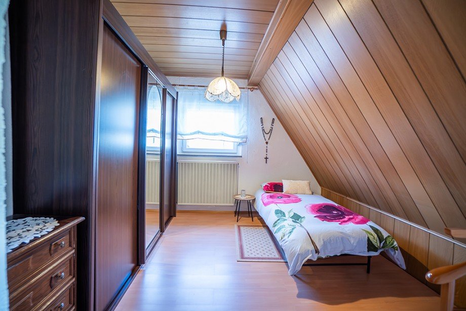 Das Schlafzimmer Doppelhaush�lfte Voerde