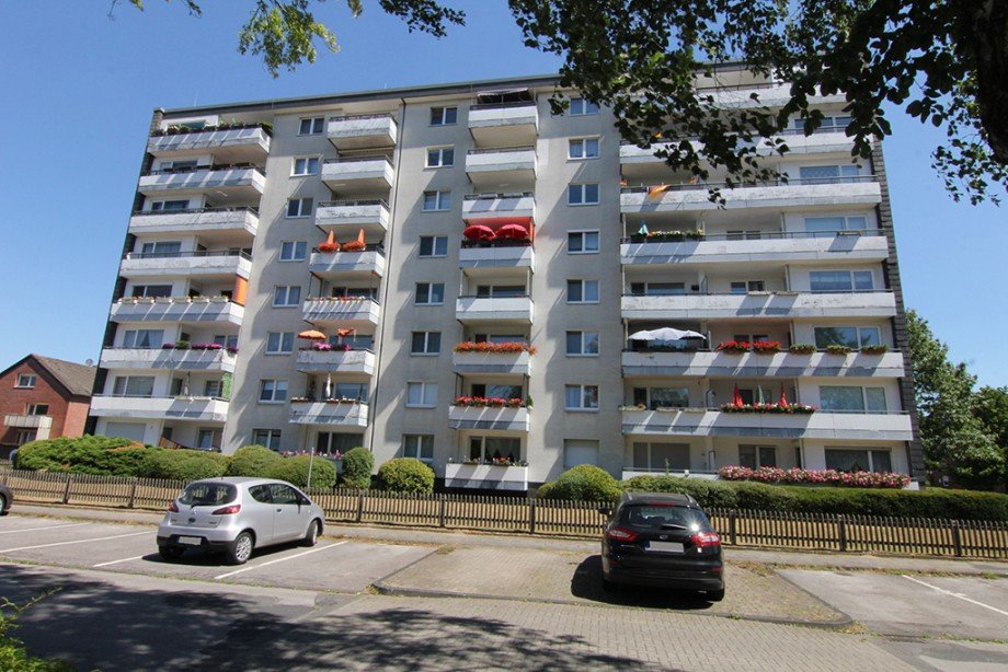 R�ckansicht des Hauses Etagenwohnung Voerde