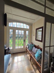 Hauseingang Repr�sentativ wohnen, arbeiten und famili�r Leben