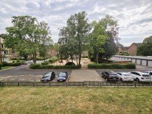 Blick vom Balkon Sch�ne Kapitalanlage im Herzen von Friedrichsfeld mit gro�em Balkon und Aufzug