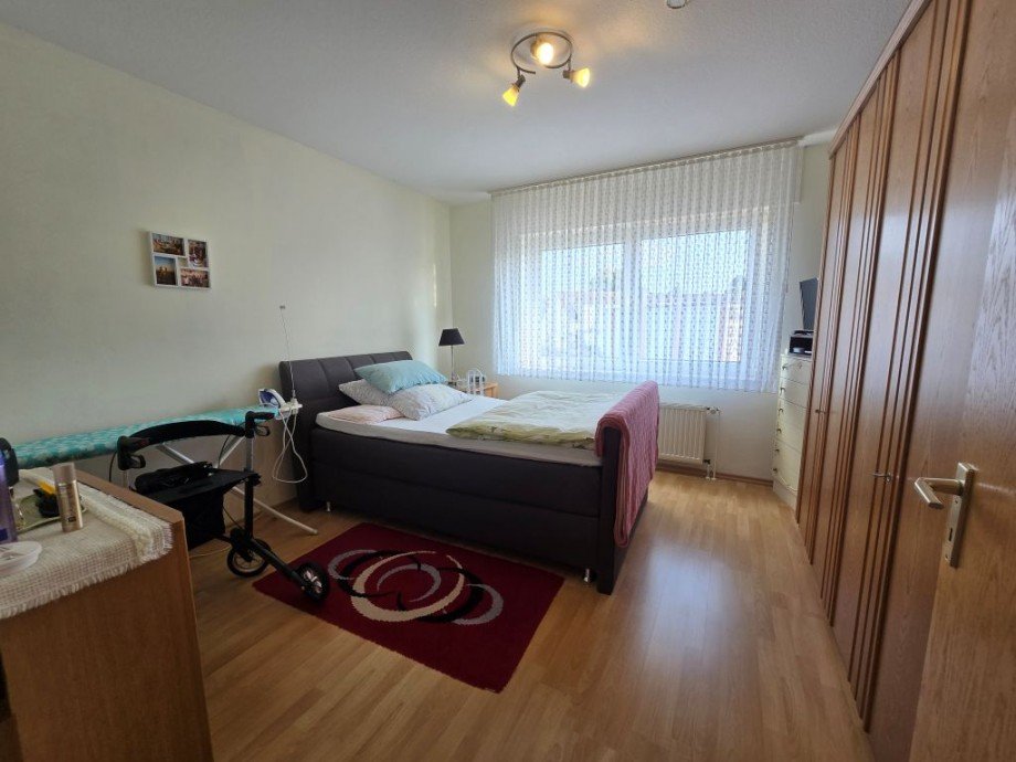 Das Schlafzimmer Beispielbild Etagenwohnung Voerde