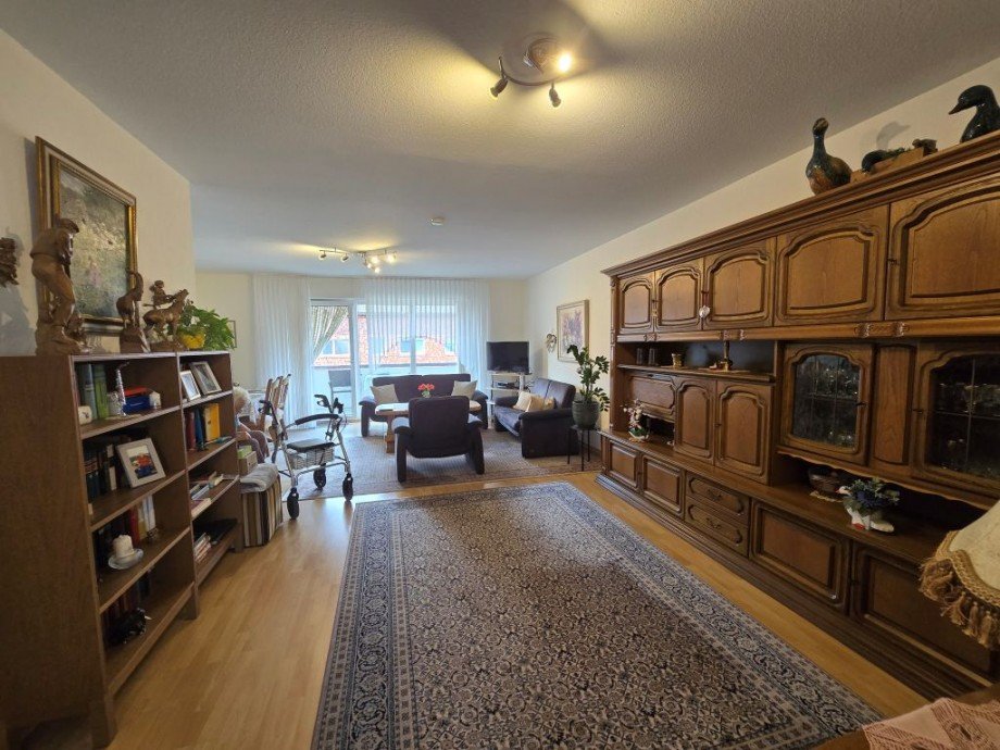 Das Wohnzimmer Beispielbild Etagenwohnung Voerde