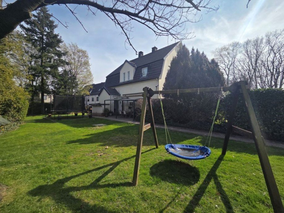 R�ckansicht Einfamilienhaus Voerde