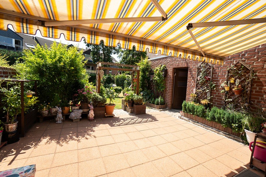 Die Terrasse Doppelhaush�lfte Voerde